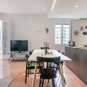 New Floor With A Lot Of Light & Aircon , Girona Spain